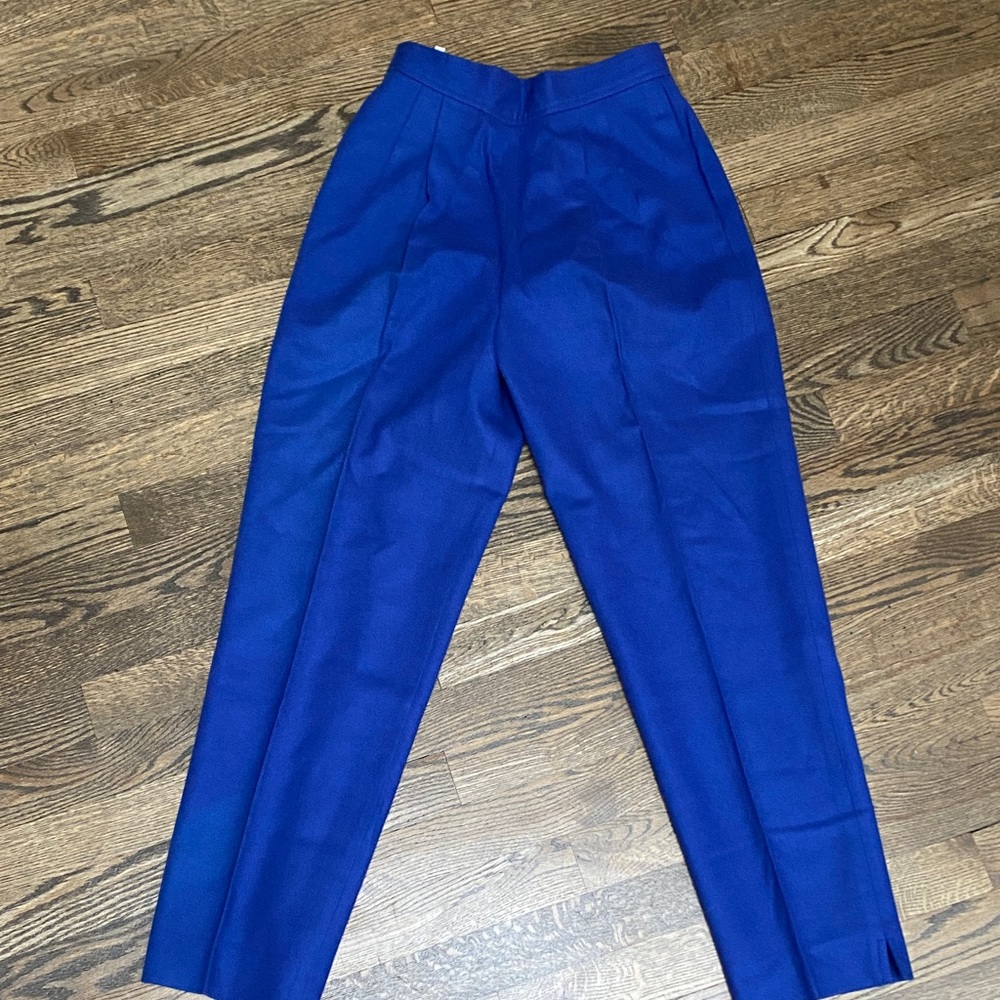 Vintage Cobalt Blue women’s wool pants waist size 25/ 12.5inches measured flat.
